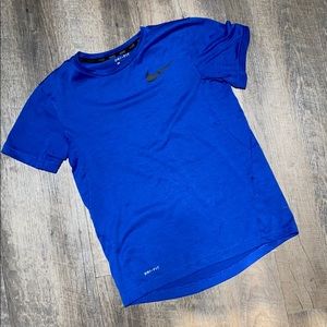 Nike dri-fit tshirt